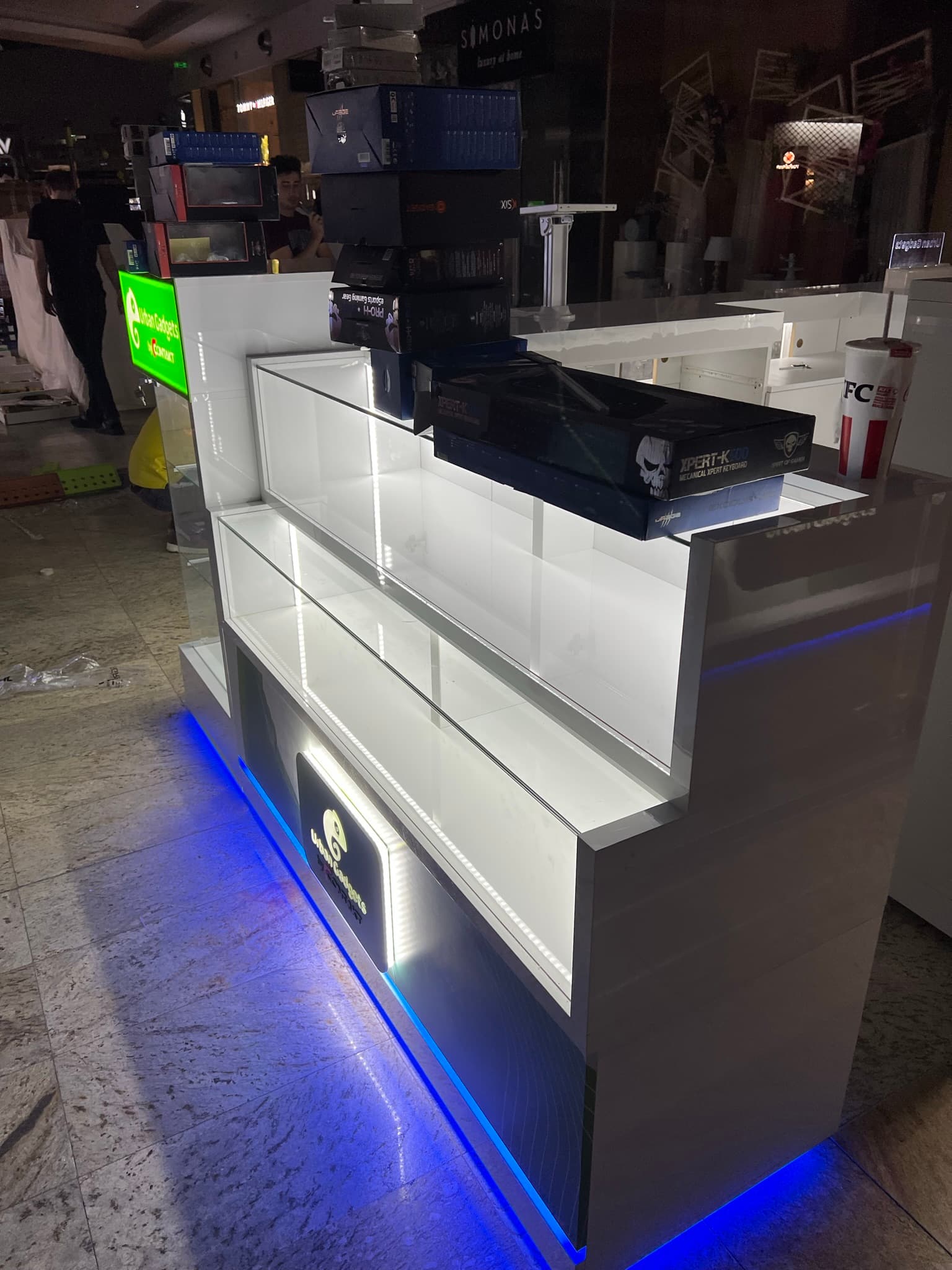 Unsula Urban Gadgets bu Contakt